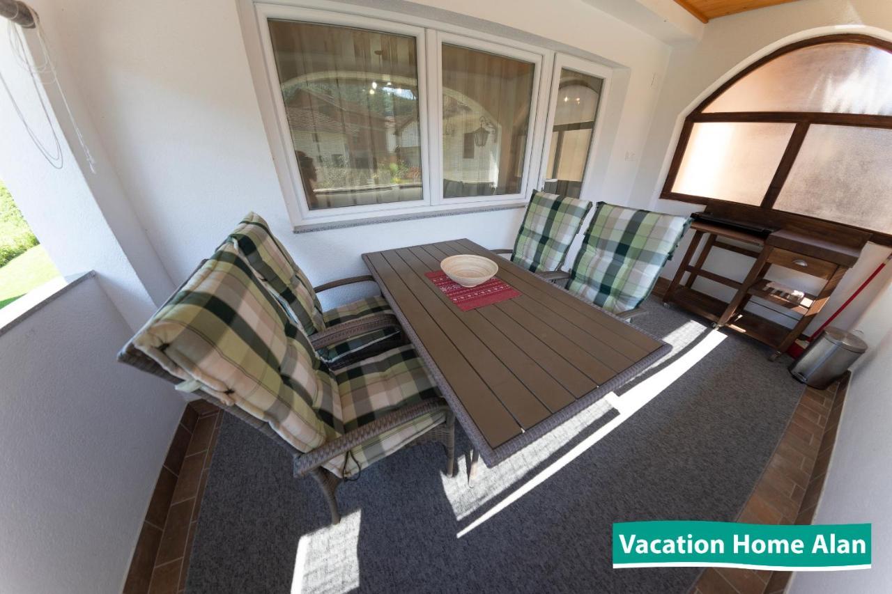 Vacation Home Alan Kulen Vakuf Luaran gambar
