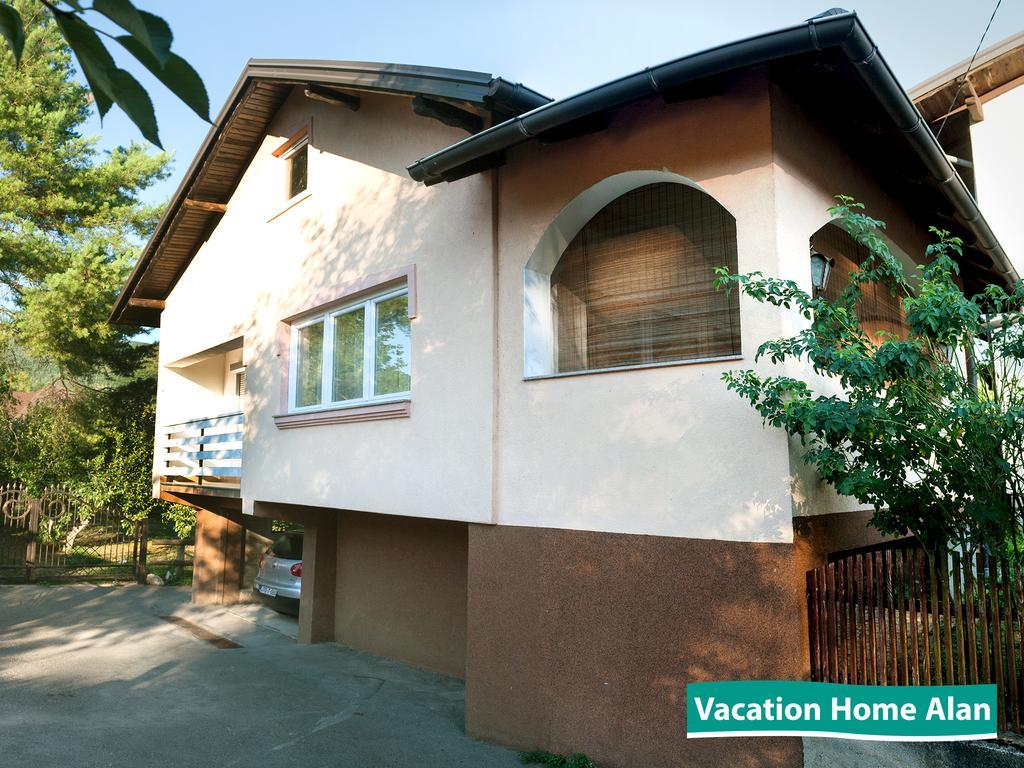 Vacation Home Alan Kulen Vakuf Luaran gambar